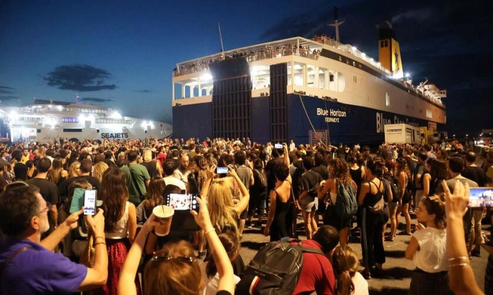 Ηχητικό ντοκουμέντο με τον καπετάνιο του Blue Horizon όταν έφτασε στο Ηράκλειο: Κρυφτείτε πίσω, μας βλέπουν και εκνευρίζονται
